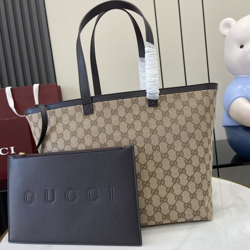 G*u*i shopping bags